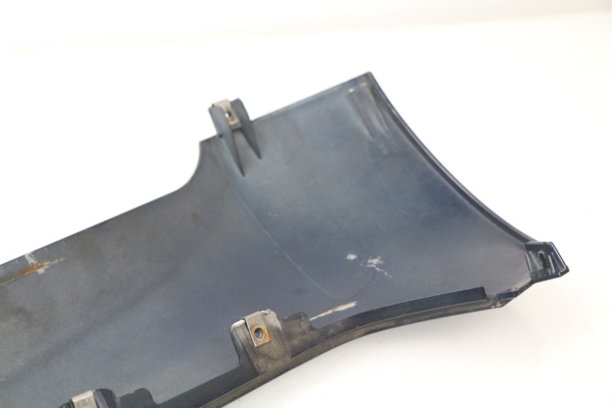 photo de BAS DE CAISSE DROIT PIAGGIO MP3 LT 300 (2010 - 2016)