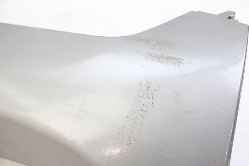 photo de BAS DE CAISSE DROIT PIAGGIO MP3 LT 300 (2010 - 2016)