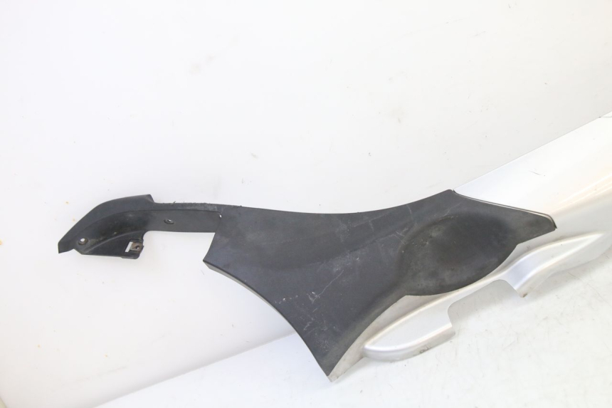 photo de BAS DE CAISSE DROIT PIAGGIO MP3 500 (2014 - 2016)