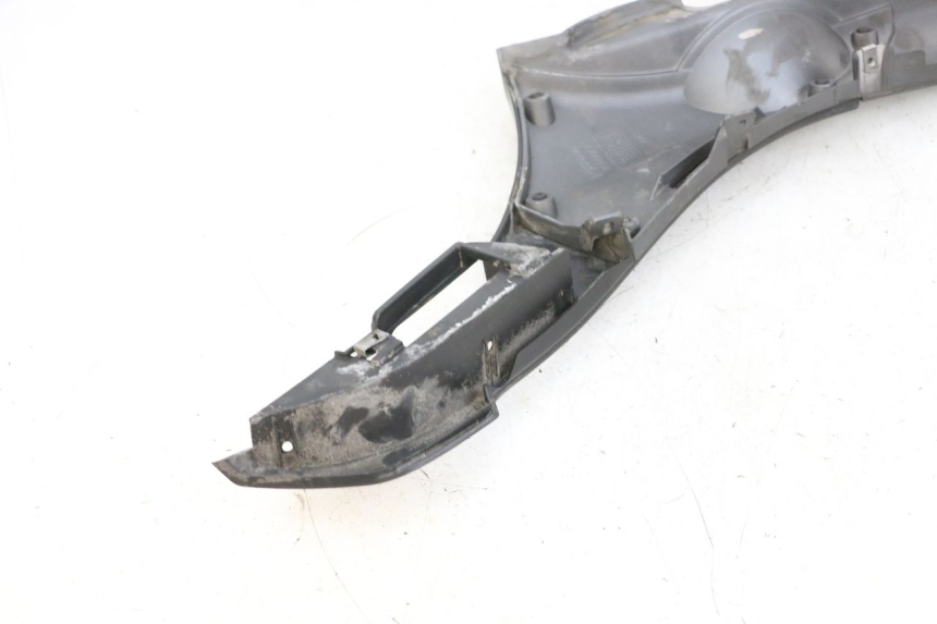 photo de BAS DE CAISSE DROIT PIAGGIO MP3 500 (2016 - 2018) - Autre angle de vue