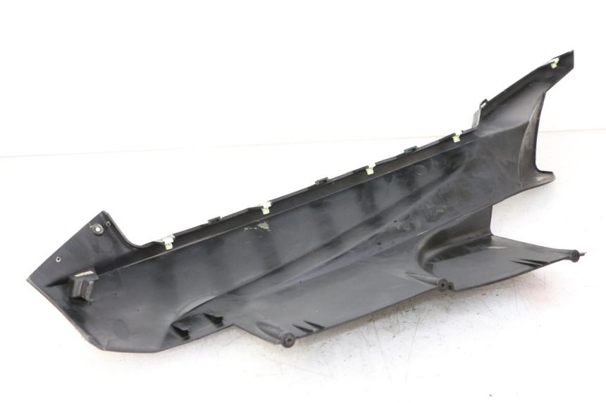 photo de BAS DE CAISSE DROIT PEUGEOT SATELIS COMPRESSOR K15 125 (2006 - 2009)