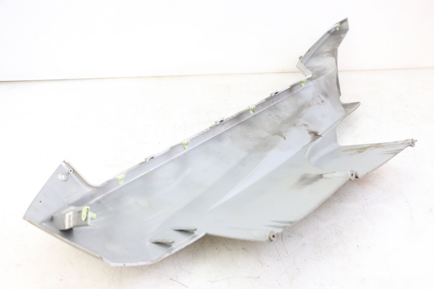 photo de BAS DE CAISSE DROIT PEUGEOT SATELIS 125 (2010 - 2012)