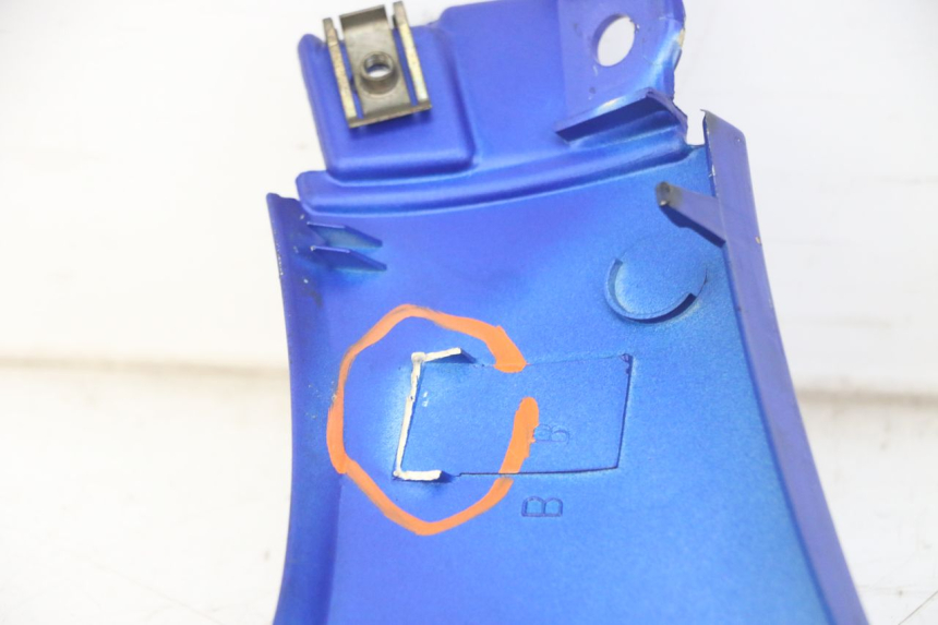 photo de BAS DE CAISSE DROIT PEUGEOT SPEEDFIGHT 2 LC 50 (2000 - 2009)