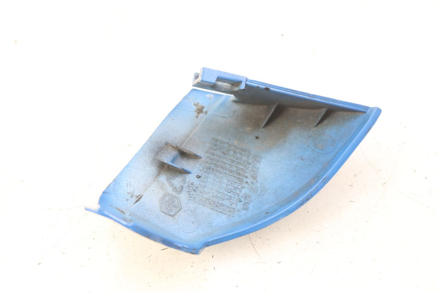 photo de BAS DE CAISSE DROIT PIAGGIO VESPA S 2T 50 (2007 - 2014)