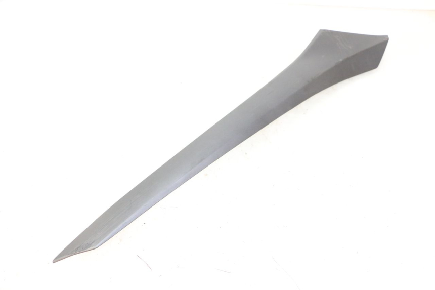 photo de BAS DE CAISSE DROIT YAMAHA XMAX X-MAX 125 (2021 - 2025)