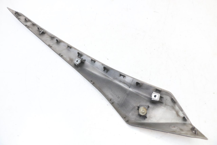 photo de BAS DE CAISSE DROIT YAMAHA XMAX X-MAX ABS 125 (2017 - 2020)