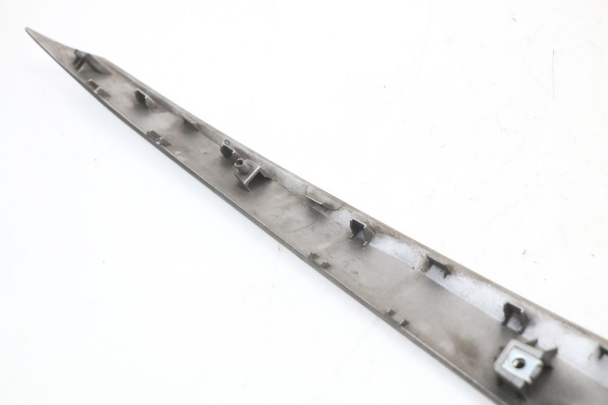 photo de BAS DE CAISSE DROIT YAMAHA XMAX X-MAX ABS 125 (2017 - 2020)