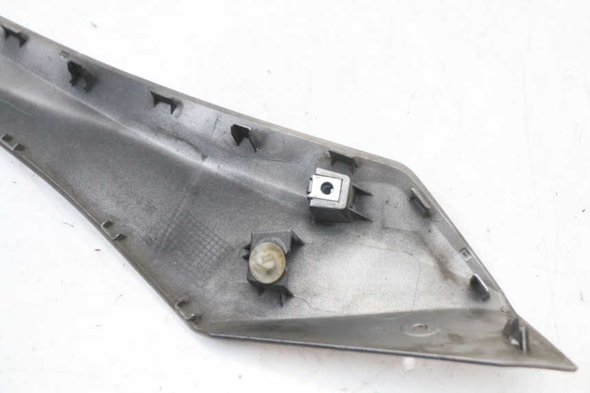 photo de BAS DE CAISSE DROIT YAMAHA XMAX X-MAX ABS 125 (2017 - 2020)