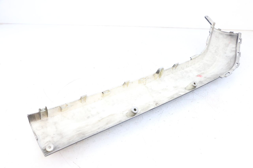 photo de BAS DE CAISSE GAUCHE SEGWAY NINEBOT E125S 1 (2022 - 2026) - Gros plan technique