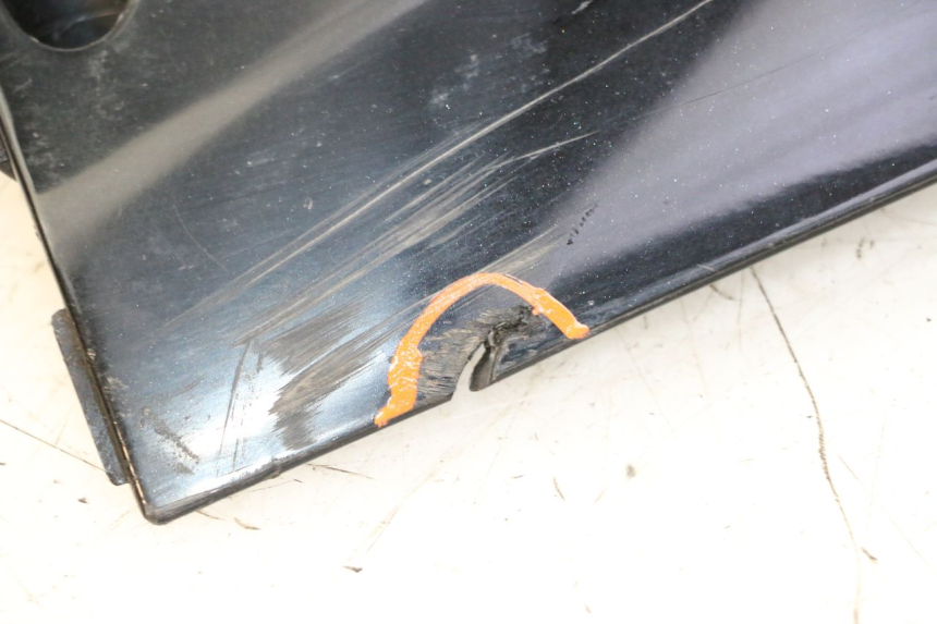 photo de BAS DE CAISSE GAUCHE HONDA FES S-WING SWING ABS 125 (2007 - 2015)