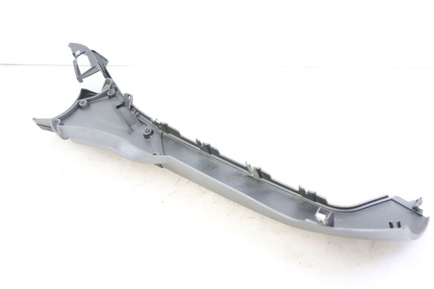 photo de BAS DE CAISSE GAUCHE PIAGGIO MP3 500 (2014 - 2016)