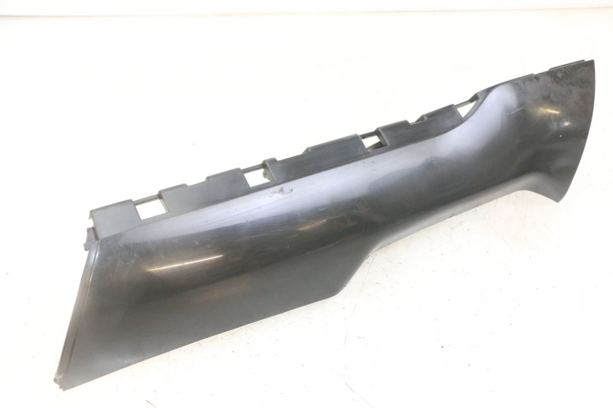 photo de BAS DE CAISSE GAUCHE PIAGGIO NRG POWER PUREJET 50 (2018 - 2021)