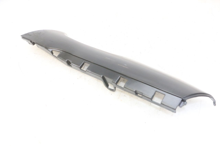 photo de BAS DE CAISSE GAUCHE PIAGGIO NRG POWER PUREJET 50 (2018 - 2021)