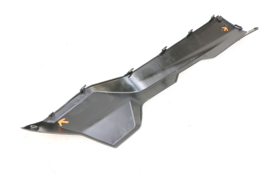 photo de BAS DE CAISSE GAUCHE SYM ORBIT III 3 4T 50 (2018 - 2021) - Détail de la pièce