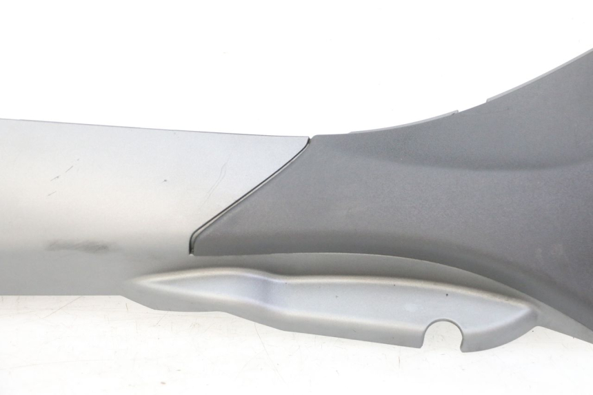 photo de BAS DE CAISSE GAUCHE PIAGGIO MP3 500 (2014 - 2016)