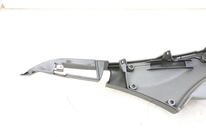 photo de BAS DE CAISSE GAUCHE PIAGGIO MP3 500 (2014 - 2016)