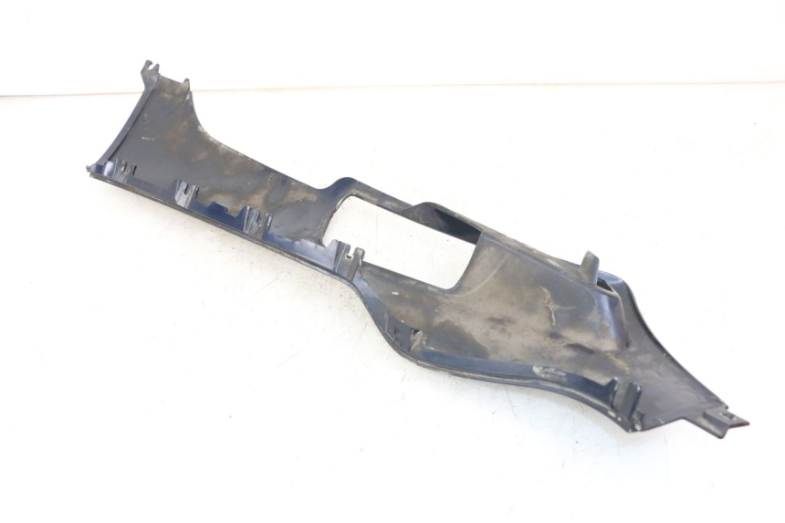 photo de BAS DE CAISSE GAUCHE PIAGGIO XEVO - X EVO 125 (2007 - 2016)