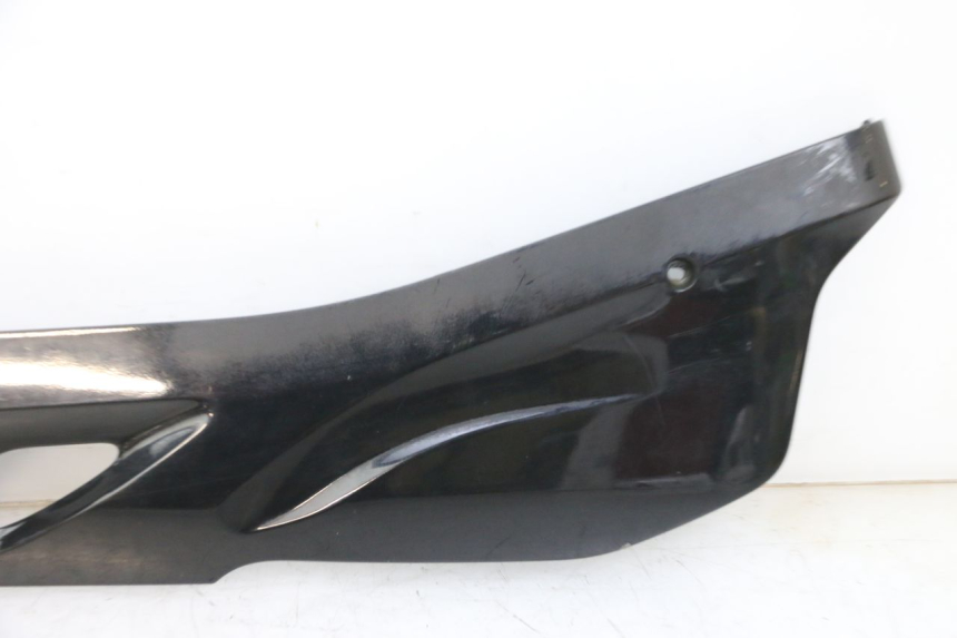 photo de BAS DE CAISSE GAUCHE DAELIM S1 125 (2007 - 2016) - Détail de la pièce