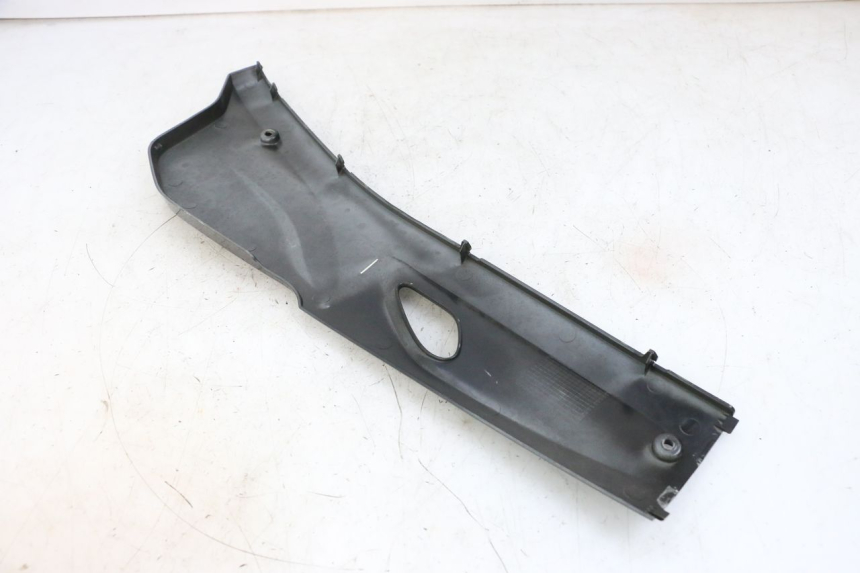 photo de BAS DE CAISSE GAUCHE DAELIM S1 125 (2007 - 2016) - Vue d’ensemble