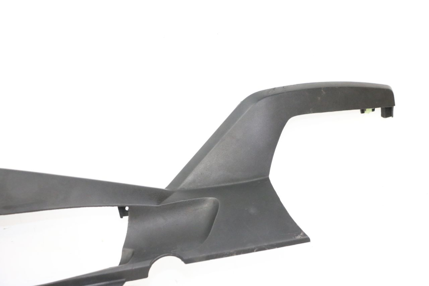 photo de BAS DE CAISSE GAUCHE PEUGEOT SATELIS COMPRESSOR K15 125 (2006 - 2009)