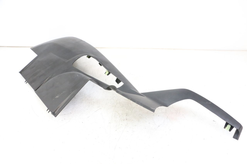 photo de BAS DE CAISSE GAUCHE PEUGEOT SATELIS COMPRESSOR K15 125 (2006 - 2009)