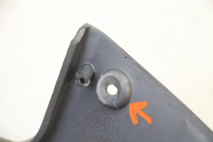 photo de BAS DE CAISSE GAUCHE PEUGEOT SATELIS 250 (2006 - 2012)