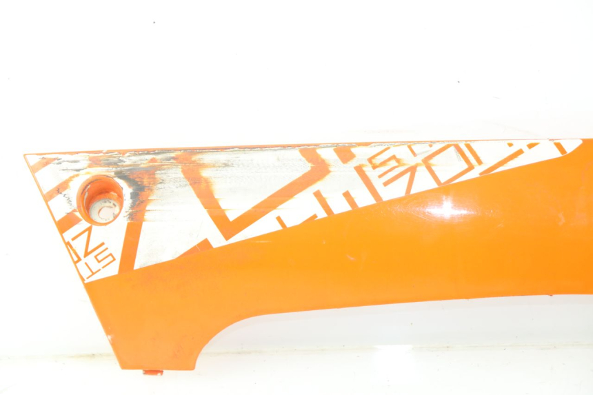 photo de BAS DE CAISSE GAUCHE PEUGEOT STREETZONE 2T 50 (2014 - 2019)