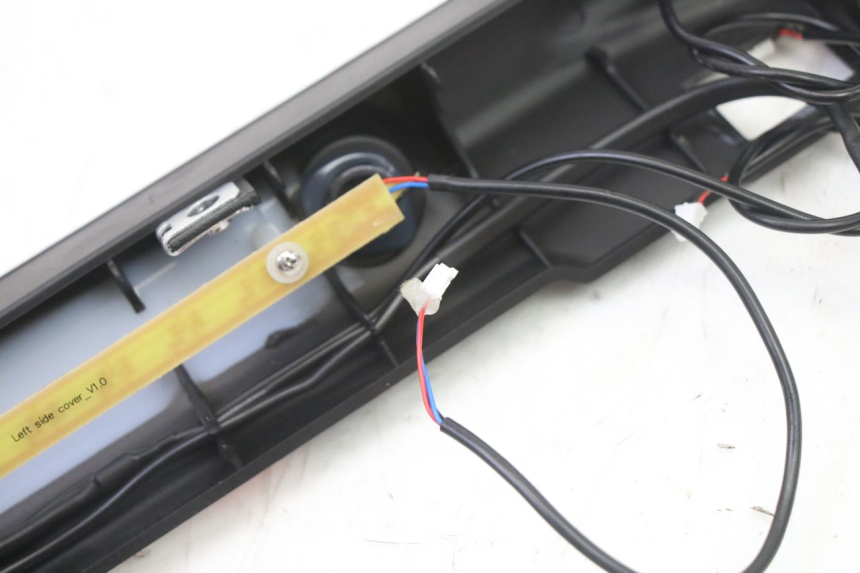 photo de BAS DE CAISSE GAUCHE DUALTRON VICTOR LIMITED 1