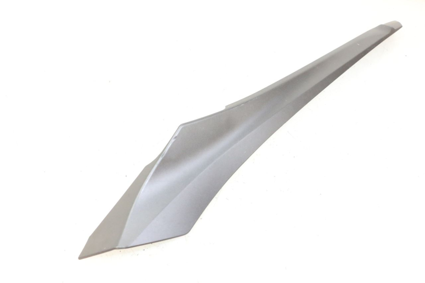 photo de BAS DE CAISSE GAUCHE YAMAHA XMAX X-MAX 125 (2021 - 2025)