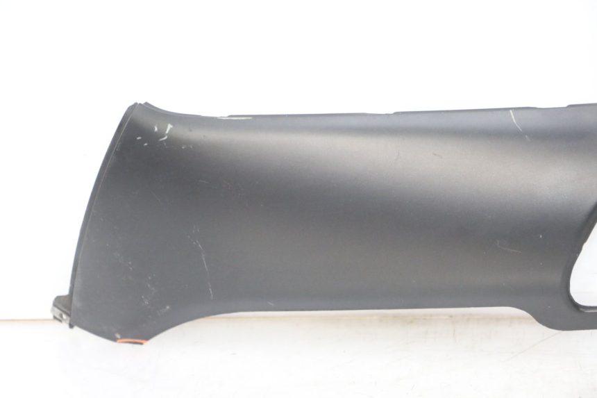 photo de BAS DE CAISSE GAUCHE PIAGGIO XEVO - X EVO 125 (2007 - 2016)
