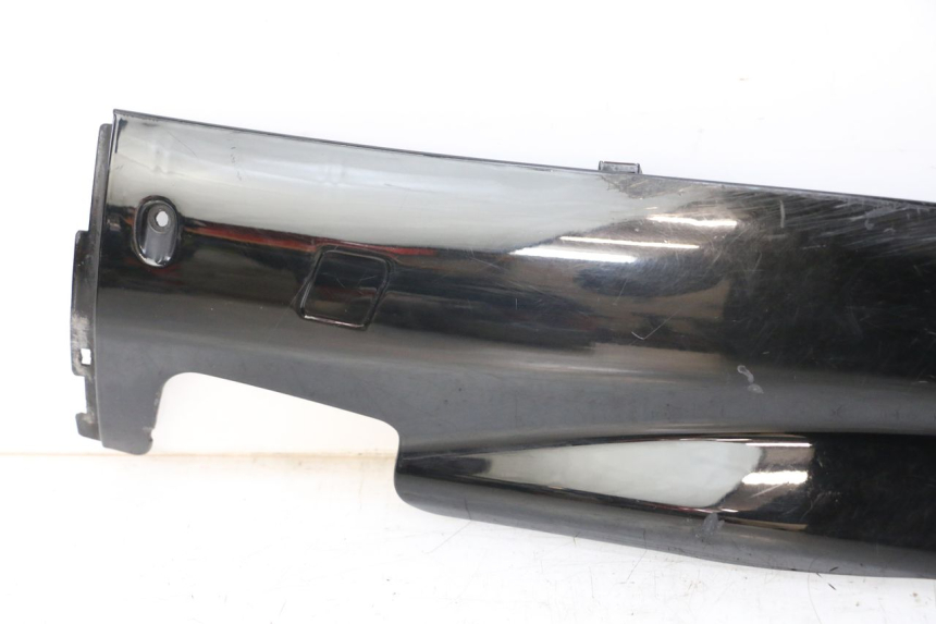 photo de BAS DE CAISSE GAUCHE YAMAHA YP MAJESTY 125 (2007 - 2010)