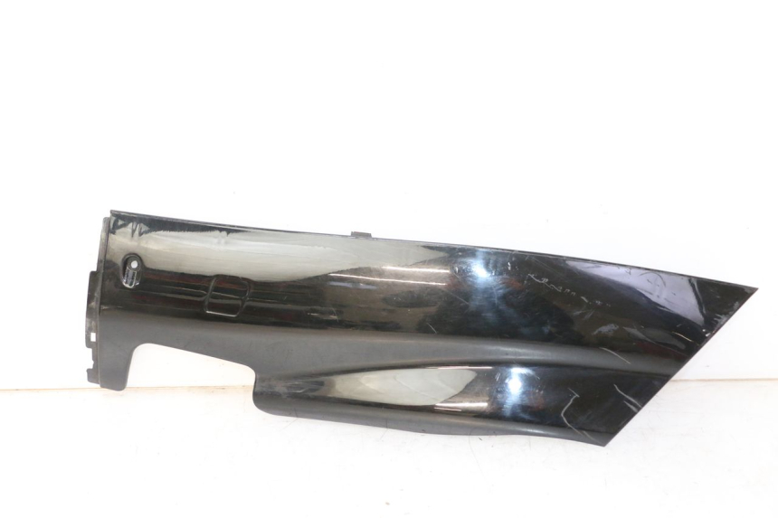 photo de BAS DE CAISSE GAUCHE YAMAHA YP MAJESTY 125 (2007 - 2010)