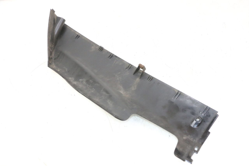 photo de BAS DE CAISSE GAUCHE YAMAHA YP MAJESTY 125 (2007 - 2010)