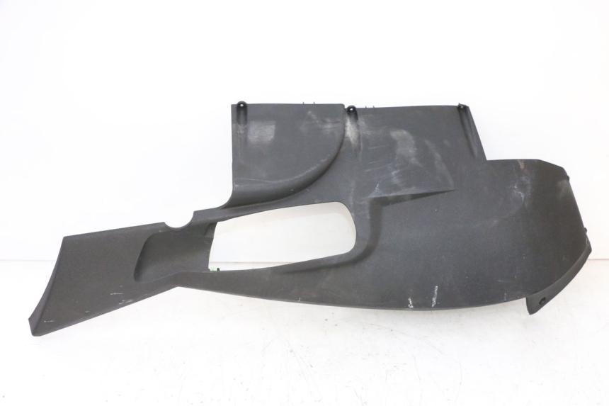 photo de BAS DE CAISSE PEUGEOT SATELIS 125 (2013 - 2018) - Gros plan technique