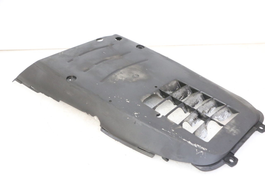 photo de BAS DE CAISSE SUZUKI UH BURGMAN 125 (2002 - 2006)