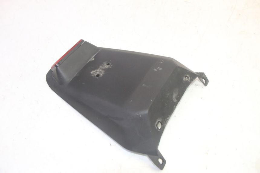 photo de BAVETTE ARRIERE MBK BOOSTER SPIRIT 50 (2004 - 2017) - Gros plan technique