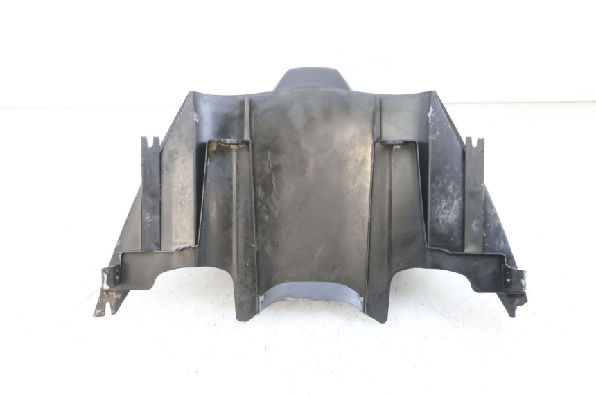 photo de BAVETTE ARRIERE SYM GTS EVO 125 (2009 - 2013) - Gros plan technique