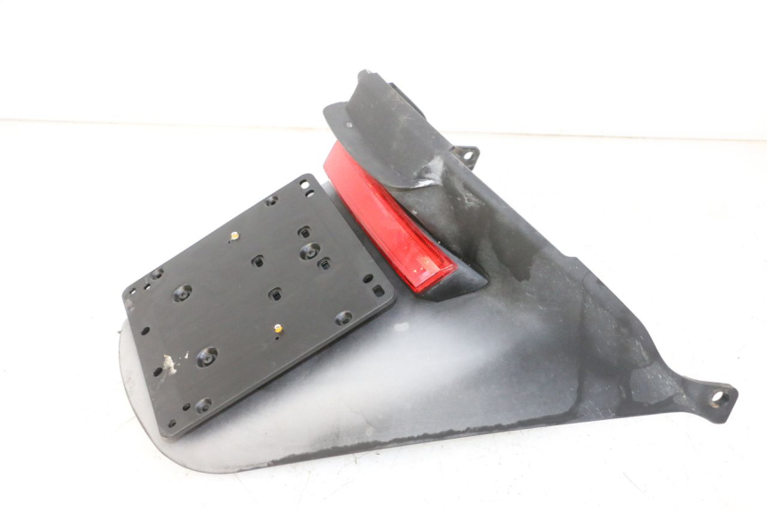 photo de BAVETTE ARRIERE PIAGGIO MP3 RL 250 (2007 - 2010)