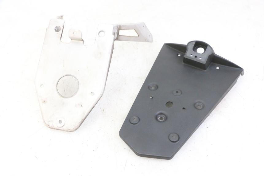 photo de BAVETTE ARRIERE GILERA NEXUS 125 (2009 - 2013)