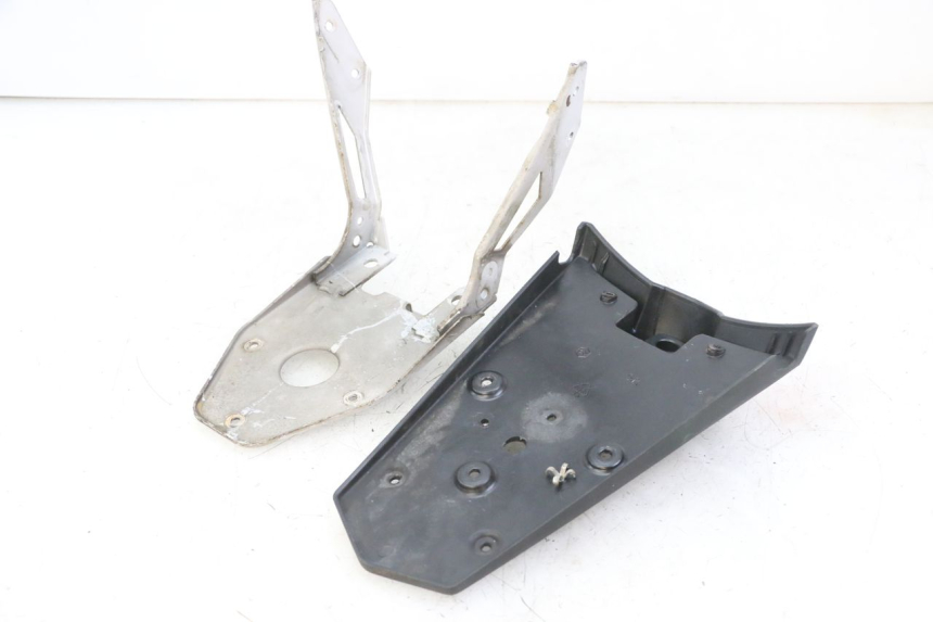 photo de BAVETTE ARRIERE GILERA NEXUS 125 (2009 - 2013)