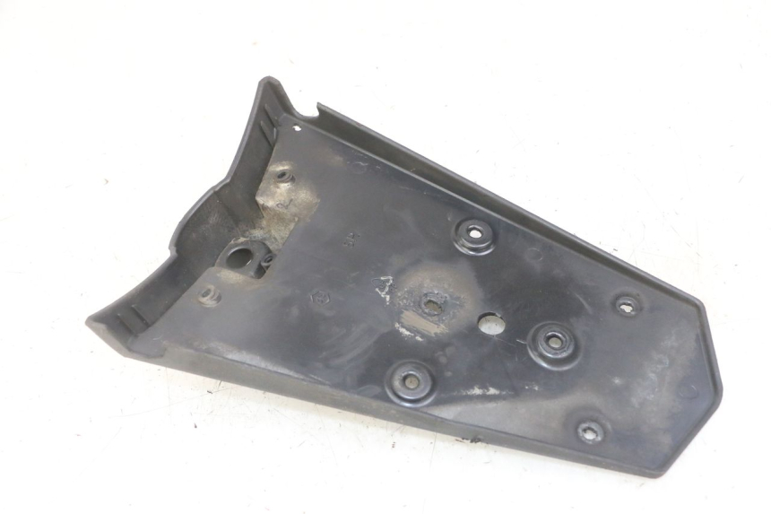 photo de BAVETTE ARRIERE GILERA NEXUS 125 (2009 - 2013)