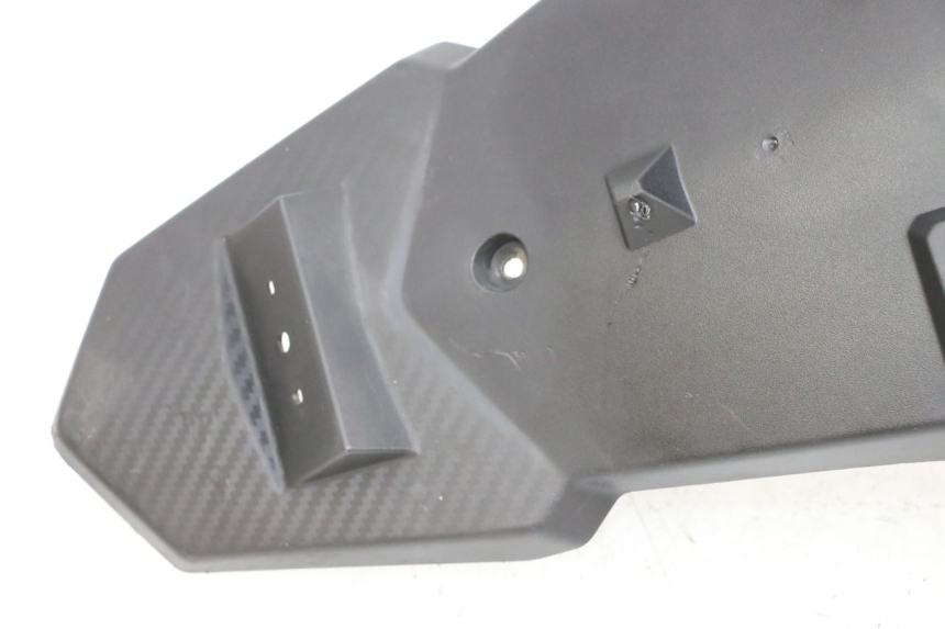 photo de BAVETTE ARRIERE SYM ORBIT III 3 4T 50 (2018 - 2021) - Marquages et références