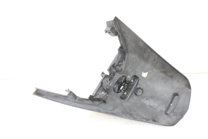 photo de BAVETTE ARRIERE PEUGEOT SATELIS 125 (2013 - 2018)