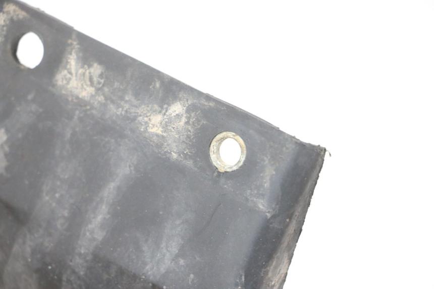 photo de BAVETTE ARRIERE YAMAHA TTR 125 (2000 - 2020) - Détail de la pièce