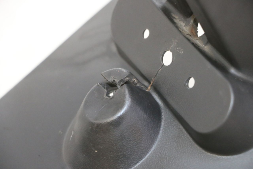 photo de BAVETTE ARRIERE PEUGEOT TWEET PRO CARGO 50 (2018 - 2020)