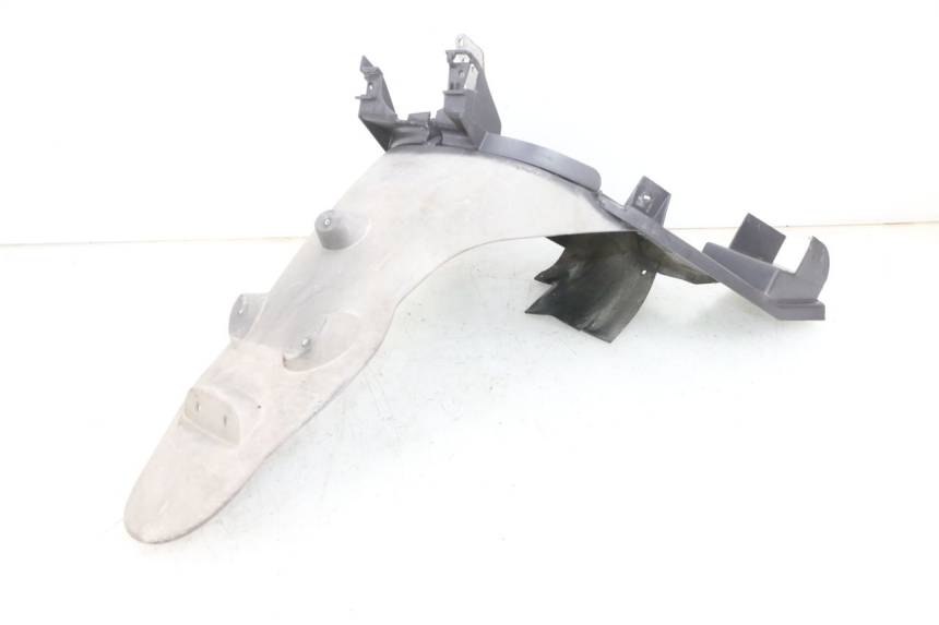 photo de BAVETTE ARRIERE PEUGEOT VIVACITY 100 (1999 - 2008) - Détails caractéristiques