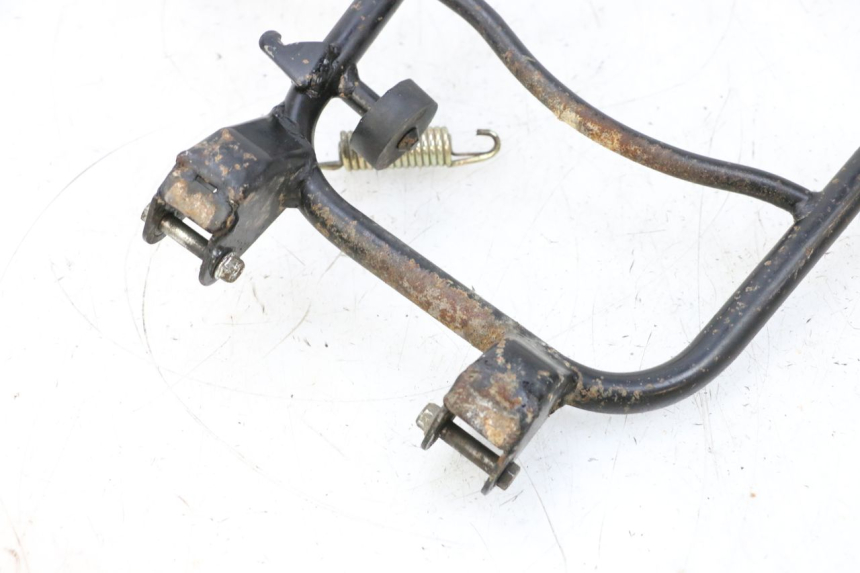 photo de BEQUILLE CENTRALE KYMCO AGILITY 4T 50 (2018 - 2022) - Autre angle de vue