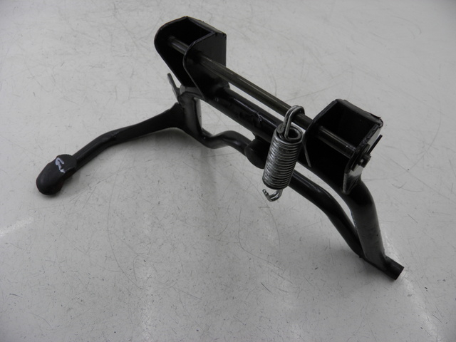 photo de BEQUILLE CENTRALE JM MOTOR JULIA 50 (2010 - 2014) - Gros plan technique