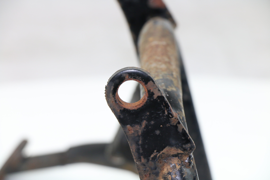 photo de BEQUILLE CENTRALE KYMCO PEOPLE S 125 (2000 - 2008)