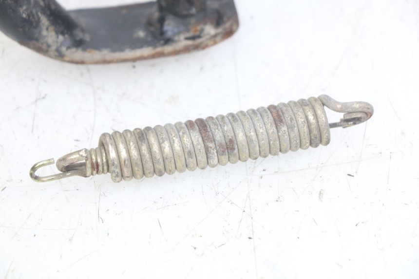 photo de BEQUILLE CENTRALE HONDA SCV LEAD 100 (2003 - 2007)